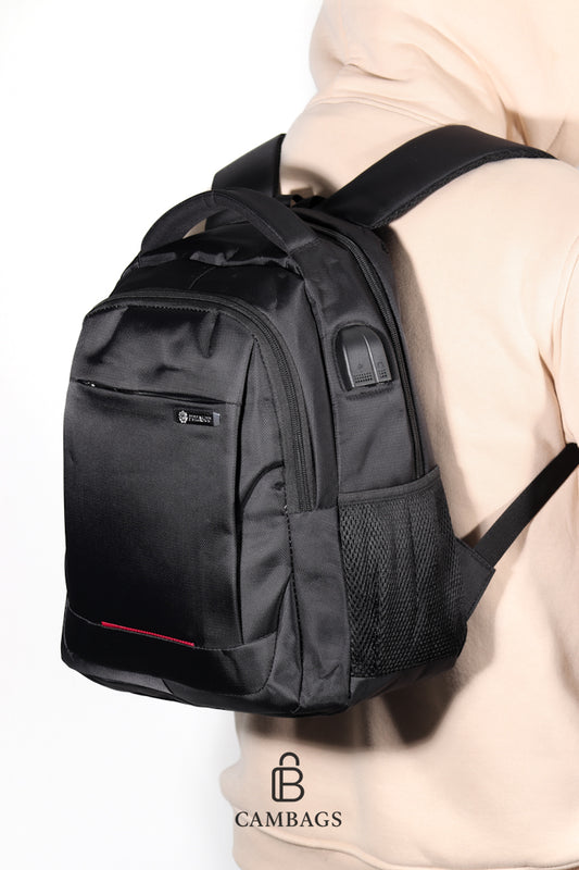 Morral Pequeño PONASOO con Puerto USB – Impermeable y Funcional